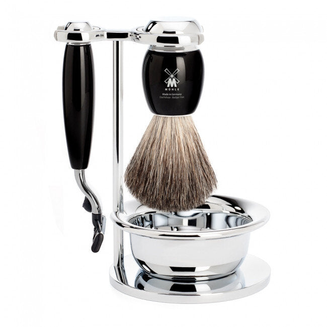 Shaving kit by MÜHLE with Mach3 Razor